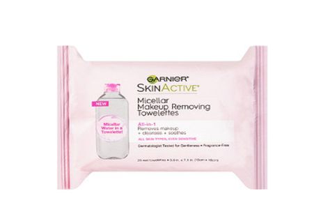 Best makeup wipes for college: Garnier Micellar makeup removing towelettes Garnier Micellar Water, Waterproof Makeup Remover, Garnier Skinactive, Best Makeup Remover, Garnier Micellar, Makeup Removing, Best Drugstore Makeup, Garnier Skin Active, Makeup Wipes