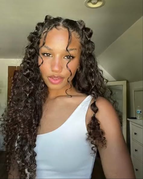 Hairstyle Examples, Mixed Curly Hair, Curly Hair Videos, Hoco Hairstyles, Cute Curly Hairstyles, Curly Hair Styles Easy, Natural Curls Hairstyles, Hairdos For Curly Hair, Short Haircuts For Women