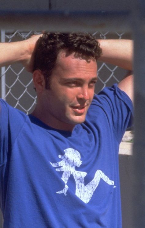 such a normal guy... Vince Vaughn The Break Up, Vince Vaughn 90s, Scott Avett, Emile Hirsch, Comedy Actors, Vince Vaughn, I Am A Simp, The Royal Tenenbaums, Javier Bardem