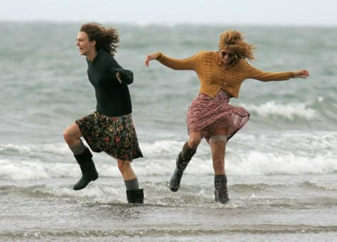 The Edge Of Love, Tea Dresses, West Wales, Wales Uk, Joan Jett, Sienna Miller, Keira Knightley, 인물 사진, Archipelago