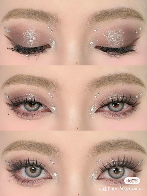 Festival Eye Gems, Makeup For Beige Outfit, Jeweled Makeup Looks, Make Up With Strass Glitter, Rhinestone Face Makeup, Makeup Strass Eye, Strass Makeup Eyes, Pearl Makeup Looks, Pearl Eye Makeup