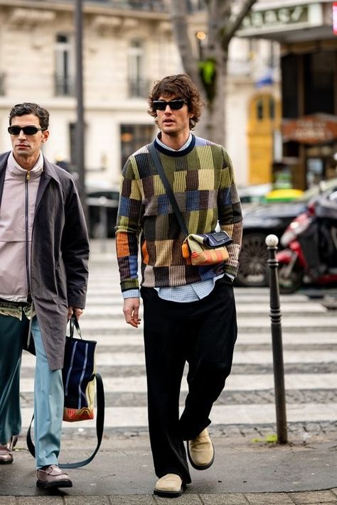 Paris Fashion Men, Paris Street Style Men, Mens Street Style Urban, Fashion Week Spring 2023, Menswear Street Style, 2023 Street Style, Mens Fashion Week Street Style, Men Fashion Week, Streetwear Fashion Men