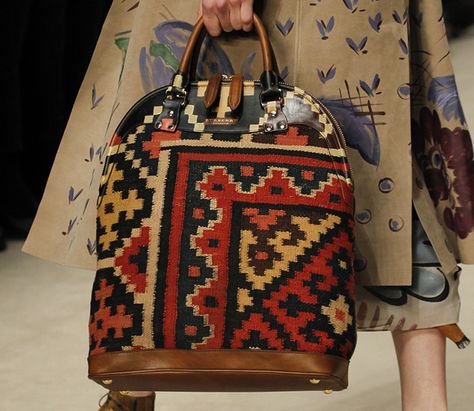 Carpet Bags, Fallen London, Carpet Bag, Michael Kors Outlet, Burberry Prorsum, Burberry Handbags, Embroidery Inspiration, Fall 2014, Mode Inspiration