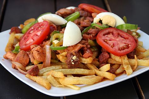 Bolivia's various regions each have their own typical dishes, and one of the most famous in Sucre is the Pique a lo Macho. My stomach groans just thinking about it.