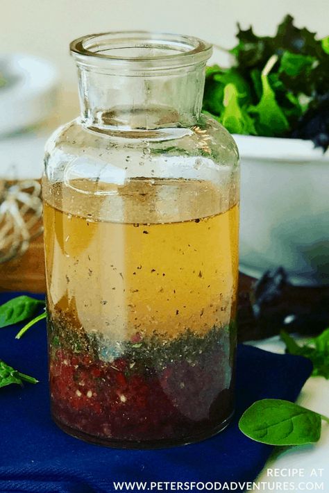 Zesty Italian Dressing Recipe, Summer Garden Salad, Italian Dressing Recipe, Italian Dressing Recipes, Homemade Italian Dressing, Zesty Italian Dressing, Italian Roast, Salad Dressing Recipes Homemade, Italian Salad Dressing