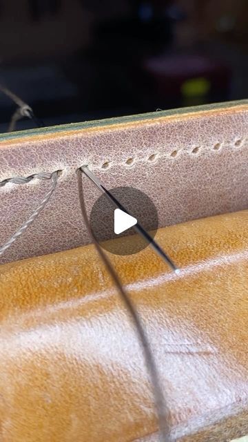 Leather Stitching Techniques, Sweater Repair, Hand Sewing Techniques, Upcycling Furniture, Diy Leather Projects, Leather Stitching, Stitching Techniques, Leather Workshop, Leather Artisan