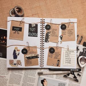 21 Delicious Brown Bullet Journal Spreads | My Inner Creative Xmas Photography, Mini Albümler, Journal D'inspiration, Album Photo Scrapbooking, Bullet Journal Spreads, Album Journal, طابع بريدي, Desain Buklet, Noel Art