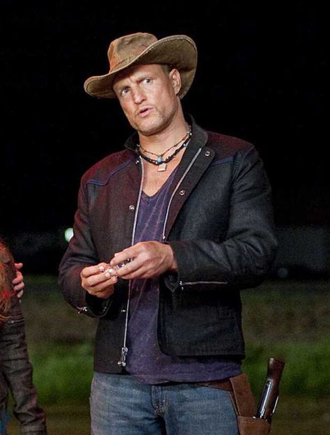 Tennessee Tallahassee Zombieland, Woody Harrelson, Zombie Apocalypse, Gi Joe, I Laughed, Zombie, A Man, Movie Tv, Fun Facts