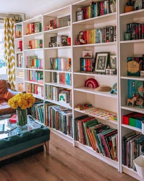 Treadmill Room, Booklover Aesthetic, Small Playroom, Shelf Inspiration, Bookshelf Inspiration, Library Bookshelves, Library Wall, Home Library Design, Living Room Photos