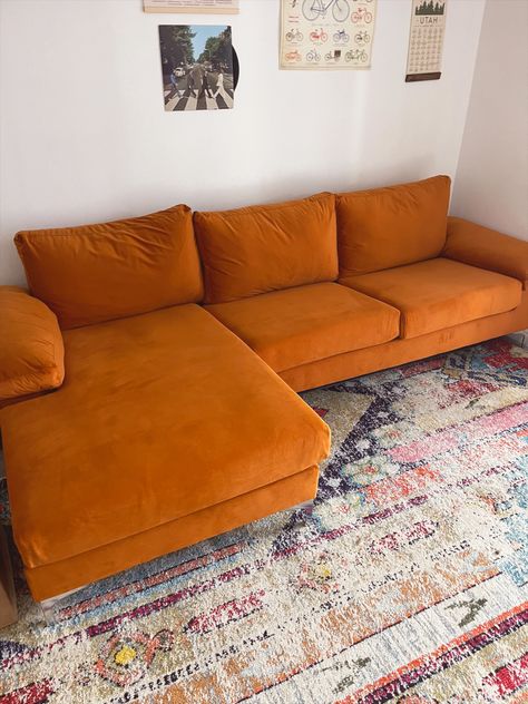 Orange couch styled, green velvet couch Orange L Shape Sofa, L Shape Sofa Orange, Orange Retro Couch, 70s Style Couch, Courdory Couch, Orange Couch Decor, Groovy Couch, Cute Couches Living Room, Orange Corner Sofa