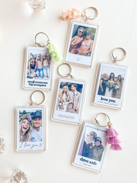 A personalized photo keychain with your favorite photo memory making it a one of a kind gift for yourself or a loved ones. They make great teacher gifts, student gifts, Christmas gifts, stocking stuffers, wedding gifts and so much more!⟡Size: 2" W x 3" H⟡INSTRUCTIONS1) Please send all images to hello+uploads{at}ruthartistrydecor.com OR via our image upload page linked here2) In the subject line, please include your First AND Last name2) Please provide a high quality image. Images with grainy or New Year Teacher Gift Ideas, Send Off Gifts For Friend, Couple Key Chains, Diy Christmas Gifts With Pictures, Christmas Gift Ideas Personalized, Photo Gift Ideas For Grandparents, Meaningful Gifts For Grandma, Gift For Artist Friend, Christmas Gift Ideas For Your Best Friend