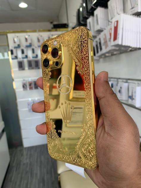 24kt gold plated iPhone 13promax more information contact WhatsApp. 00971 50 397 1247. 00971 52 785 Deira Dubai online working for all UAE Iphone 30, Iphone Gold, Deira Dubai, Gold Phone Case, Gold Iphone Case, Gold Phone, Gold Everything, Luxury Iphone Cases, Expensive Jewelry Luxury