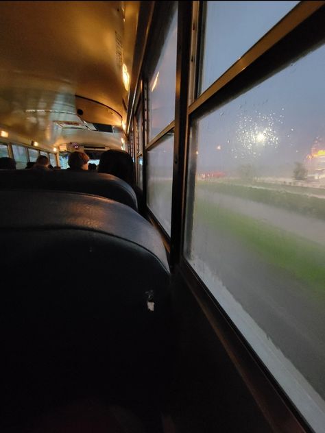 Rainy Day At School Aesthetic, Early Fall Morning Aesthetic, High School Nostalgia Aesthetic, Early Aesthetic Morning, High School Loner Aesthetic, Rainy Day Study Aesthetic, Morning School Aesthetic, Early Winter Morning Aesthetic, Rainy School Day Aesthetic