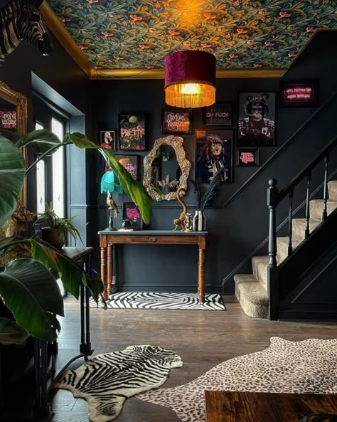 Moody Maximalist, Maximalist Interior Design, Maximalist Interior, Maximalist Home, Stair Case, Dark Home Decor, Maximalist Decor, Dark Home, Dark Interiors