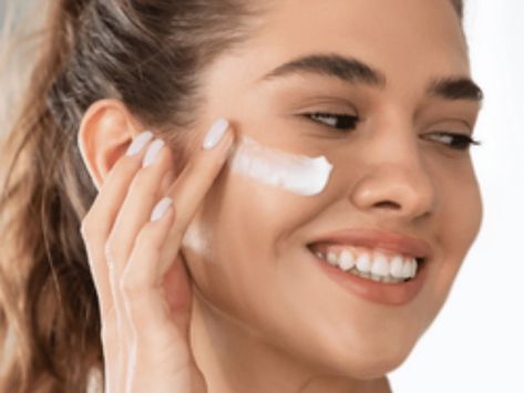 Ingredient Insights🔍 Get the lowdown on skincare ingredients with our expert insights. Know what’s in your skincare: https://i.mtr.cool/eveoqekrbv #IngredientInsights #SkincareScience Weekly Skincare Routine, Daily Skin Routine, Weekly Skincare, Facial Peels, Drugstore Moisturizer, Overnight Skin Care, Fresh Hairstyles, Home Microdermabrasion, Define Curls