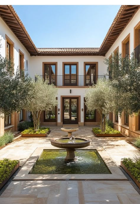 Houses With Courtyards In The Middle, Central Courtyard Design, Spanish Courtyard Ideas, Spanish Courtyard House, Houses With Courtyards, Courtyard Tree, Modern Spanish Farmhouse, Spanish Style Courtyard, Spanish Fountain