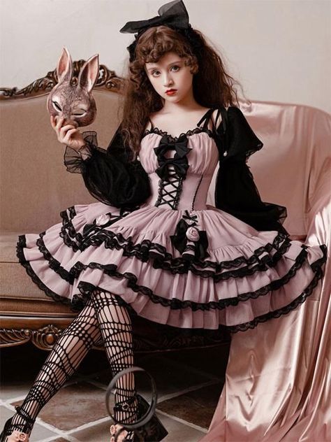 Gothic Lolita Dresses Pastel Goth Lolita Ruffles Flowers Pink Sweet Lolita Dress Draculaura Closet, Pastel Outfits Aesthetic, Mizi Alien Stage, Ruffle Skirt Long, Pastel Goth Dress, Dresses Pastel, Pastel Goth Outfits, Pink Ruffle Dress, Op Dress