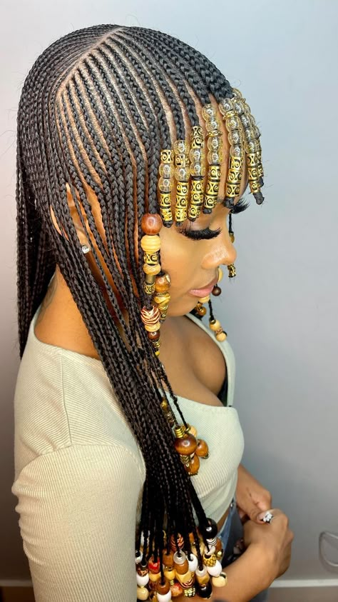 Beads And Braids Women, Bead Hairstyle, African Cornrows, Beaded Hairstyles, Hair Ideas Braids, Beaded Braids, Cornrows With Beads, Hair Style For Girls, New Braided Hairstyles