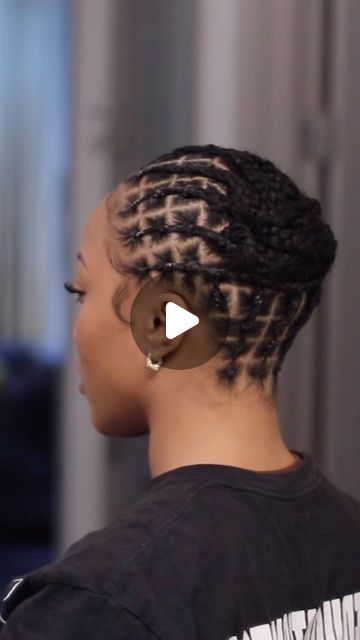 Crystiana Wilson on Instagram: "Hair inspiration: Part 10 | Braidless Crochet Boho Knotless Braids with Human Hair Extensions   Skip the wait times for polished hair 🌟   I’ve recreated this illusion ponytail method to assist women with styling their hair. This is kid friendly also! For those that loved the rubber band hack, here’s a healthy tension free version that will last up to one month. Yes you can wash the braids, apply products, color the boho hair, and much more!🙌🏾 Healthy hair is the goal and y’all know I’m here to save y’all time,energy, and money. Do it yourself! 🌟💐   P R O D U C T S  Hair: @ygwigs Crochet Boho Knotless 24 inch— 120strands Products: link in bio(Amazon Store) Blow dryer: @patternbeauty  Crochet hook: Amazon store(link in bio)   Share and tag me in your styl Blond Crochet Hair, Crochet Patterns Braids, Braids For Crochet Hair, Bob Crochet Hairstyles For Black Women, Goddess Braids Crochet Hair, Boho Braids Crochet Styles, Short Boho Crochet Braids, Latch Hook Braids Hairstyles, Crochet Braids Ponytail Hairstyles