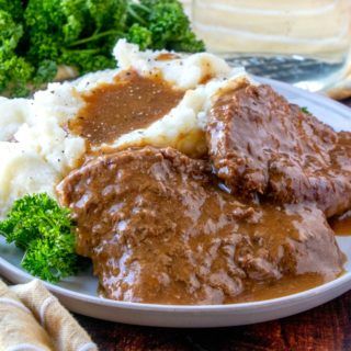 Cubed Steak And Gravy, Hamburger Steak With Onions, Country Style Steak, Fried Cube Steaks, Turkey Salisbury Steak, Steak With Onions, Beef Cubed Steak, Steak And Gravy, Cube Steak And Gravy