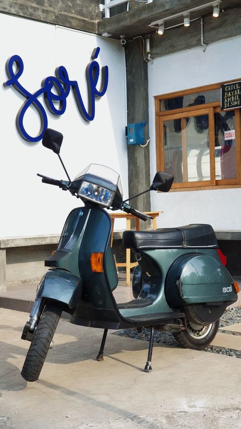 Vespa Excel 150, Naik Vespa, Vespa Excel, Piaggio Vespa, Vespa Lambretta, Motor Bike, Sepeda Motor, Scooters, Cars And Motorcycles