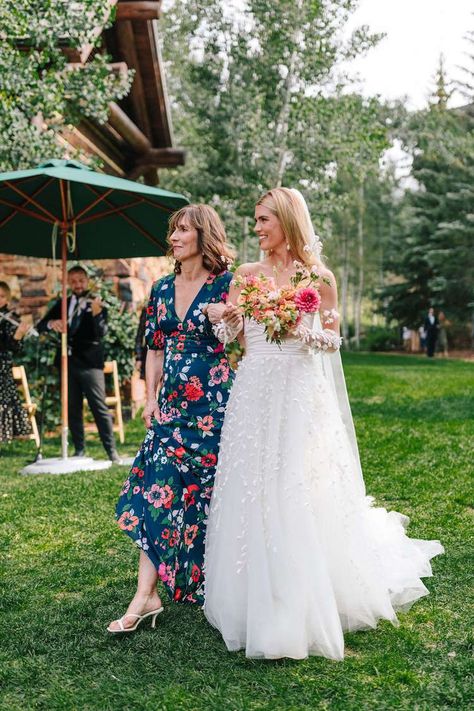 Elegant Cocktail Dress Party, Dresses For Women Over 50, Beaver Creek Colorado, Birch Wedding, Boho Mother, Party Dress Inspiration, French Chateau Wedding, Lush Wedding, Wedding Mother Of The Bride