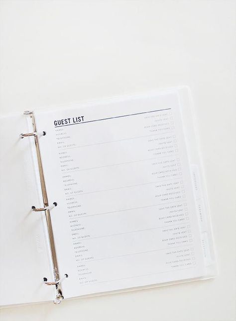 diy wedding binder with free printables digit Wedding Planning Binder Free, Diy Wedding Binder, Wedding Planning Printables, Binder Templates, Wedding Planning Binder, Tie The Knot Wedding, Wedding Planner Binder, Diy Wedding Planning, Boda Diy