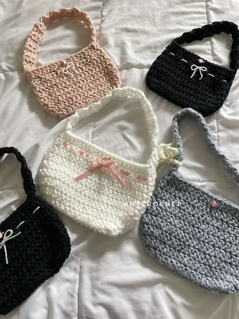 HANDMADE CROCHET BAGS