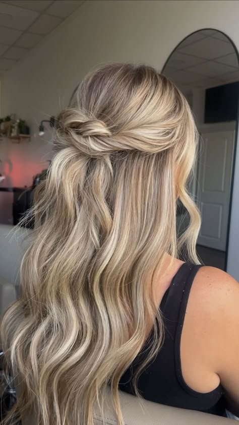 breanna cohoon | easy half up hairstyle 🫶🏼 . . . #hairtutorial #hairstyle #style #weddinghair #bridalhair #bridesmaidhair #weddinginspo #fallhairstyles... | Instagram Wedding Hair Ideas With Extensions, Down Wedding Hairstyles With Braid, Hair Upstyles Half Up Half Down, Bridal Half Up With Headband, Half Up Half Down Wedding Hair No Extensions, Boho Bridal Hair And Makeup, Soft Curl Half Up Half Down, Half Hair Pulled Back, Blake Lively Hair Half Up