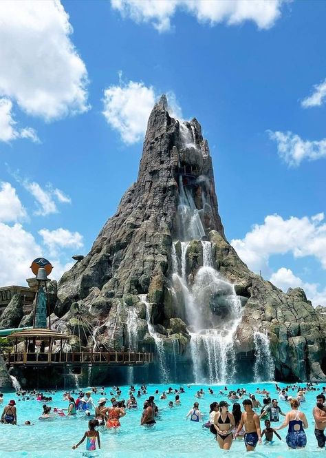 Toon Lagoon Universal, Universal Water Park, Volcano Bay Universal Pictures, Universal Volcano Bay, Volcano Bay Aesthetic, Volcano Bay Universal, Volcano Bay Orlando, Universal Florida, Sea World Orlando