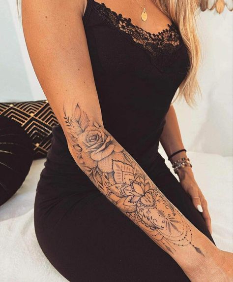 Girly Sleeve Tattoo, Feminine Arm Tattoos, Lace Sleeve Tattoos, Mandela Tattoo, Arm Sleeve Tattoos For Women, Feminine Tattoo Sleeves, Boho Tattoos, Forarm Tattoos, Tattoos For Women Half Sleeve