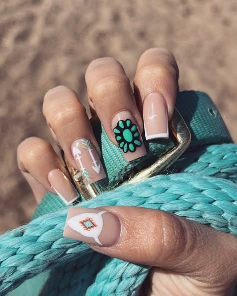 Turquoise Western Nails, Western Inspired Nails, Western Style Nails, Western Nail Ideas, Camo Nail Designs, Western Nail Art, Turquoise Nail Designs, Country Acrylic Nails, Rodeo Nails