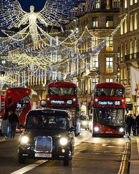 New York Noel, London Dreams, Streets Of London, Toscana Italia, Regent Street, London Baby, London Aesthetic, London Christmas, City Of London