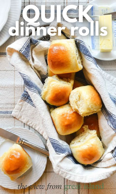 1 Hour Rolls, Easy Dinner Rolls Recipe Quick, Easy Rolls Recipe Quick, Yeast Rolls Recipe Homemade, Fast Dinner Rolls, Rolls Easy Quick, Tomato Rolls, Quick Dinner Rolls Recipe, Small Batch Dinner Rolls