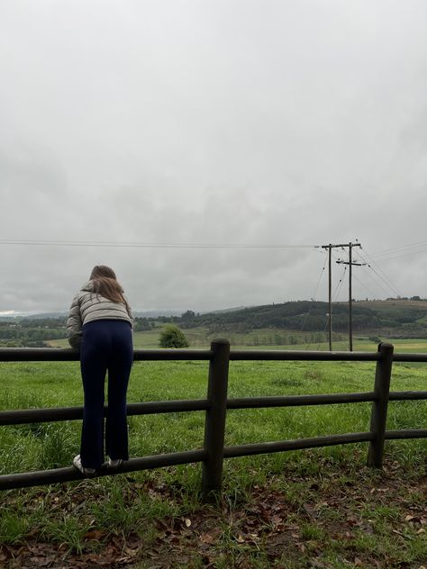 Chilly Day Aesthetic, Irish Aesthetic Outfits, Irish Winter Aesthetic, Cold Day Aesthetic, Rainy Mood Aesthetic, Irish Countryside Aesthetic, Irish Girl Aesthetic, Rainy Hike Aesthetic, Rainy Ireland Aesthetic