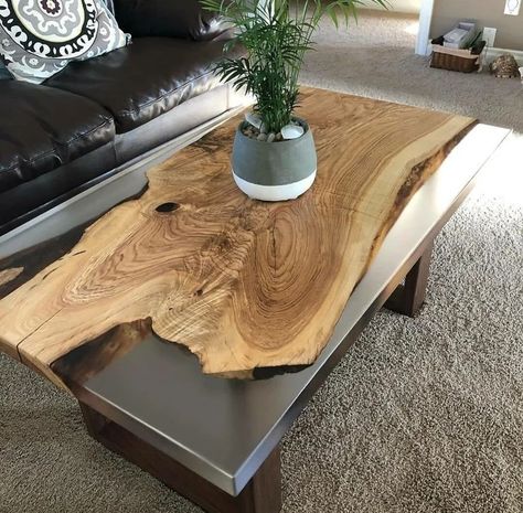 Coffee Table Epoxy, Epoxy Coffee Table, Resin Coffee Table, Epoxy Tables, Diy Projects Plans, Table Resin, Resin River Table, Epoxy Table Top, Resin Decor