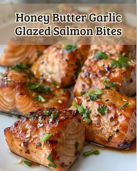 Dulcia Recipes Glazed Salmon Bites, Christmas Pudding Recipes, Honey Glazed Salmon, Salmon Bites, Asian Dinner Recipes, Asian Dinners, Salmon Fillet, Glazed Salmon, Dinner Sides