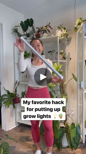 Indoor Garden Lighting Ideas, Wall Mounted Grow Light, House Plant Grow Light Setup, Creative Ways To Hang Plants Indoors, Hanging Grow Lights Indoor, Grow Light Set Up, Grow Light Ideas, Houseplant Hacks, Greenhouse Cabinet