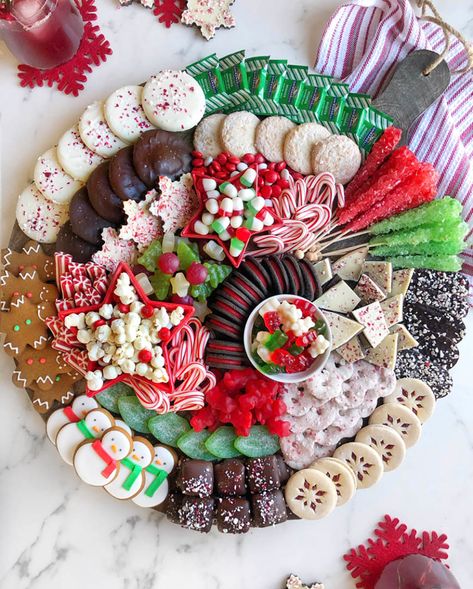 Christmas Platter, Christmas Brunch, Xmas Food, Candy Desserts, Christmas Party Food, Christmas Snacks, Christmas Cooking, Julia Child, Christmas Appetizers