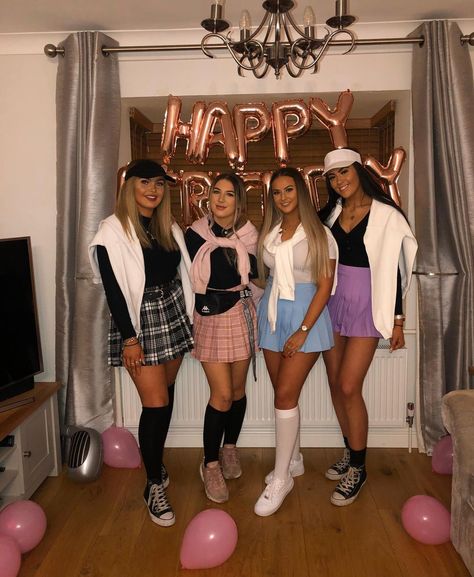 Golf Fancy Dress, Golf Pub Crawl Outfit, Golf Theme Party Outfit Women, Golf Bachelorette Outfits, Bar Golf Outfit, Pub Golf Outfit Women, Golf Theme Party Outfit, Golf Bachelorette Ideas, Golf Party Outfit