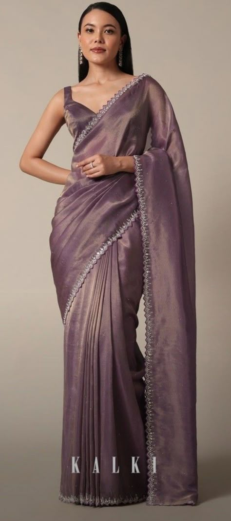 Lilac Saree, Crush Saree, Saree Wearing Styles, Simple Saree Designs, Trendy Outfits Indian, Scallop Border, New Saree Blouse Designs, Purple Saree, Fashionable Saree Blouse Designs