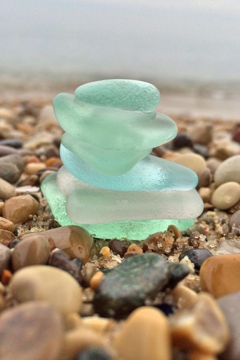 Collecting Sea Glass | The Allure of Mermaids' Tears - New England Today Sea Shell Photography, Shell Photography, Positive Vision Board, Cool Greys, Photos Bff, Soap Making Kits, Mermaid Tears, Candle Supplies, Candle Making Kit