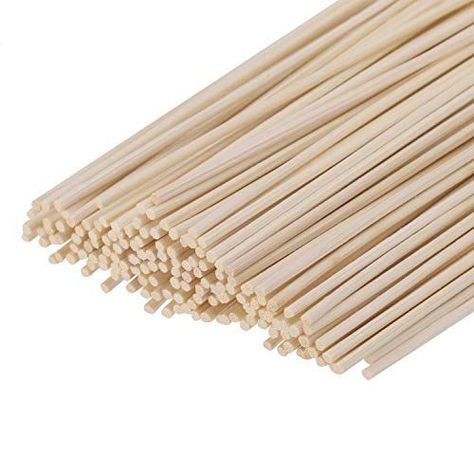 Reed Diffuser Recipe, Homemade Reed Diffuser, Diy Rattan, Essential Oil Reed Diffuser, Reed Diffuser Sticks, Jasmine Essential Oil, Diffuser Sticks, Diffuser Bottle, Aromatic Oils