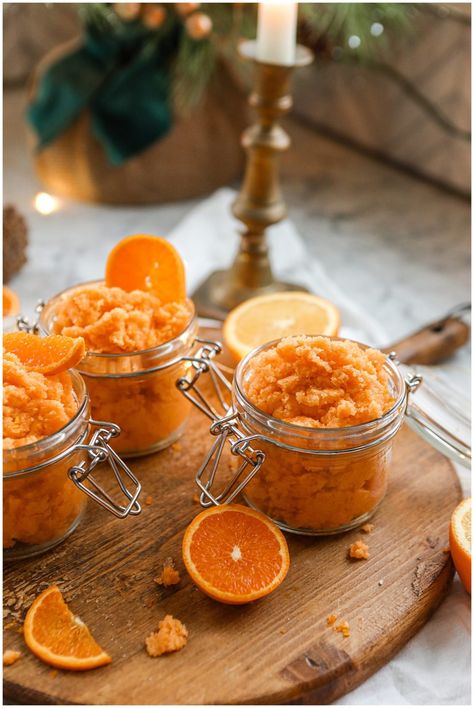 Sugar Body Scrub Diy, Body Scrub Homemade Recipes, Diy Body Scrub Recipes, Diy Sugar Scrub Recipe, Body Scrub Recipe, Sugar Scrub Homemade, Homemade Scrub, Sugar Scrub Recipe, Diy Body Scrub