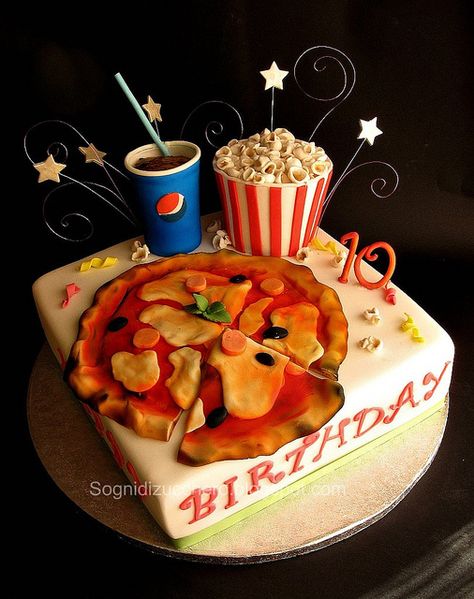 I love pizza! by Sogni di Zucchero, via Flickr Birthday Desserts Easy, Epic Cakes, Easy Birthday Desserts, Torte Creative, Fantasy Cakes, Pizza Cake, Jello Desserts, Torte Cupcake, I Love Pizza