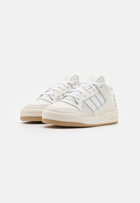 Adidas Originals Forum Low, Forum Low, Pretty Shoes Sneakers, Adidas Forum, Cute Sneakers, Hype Shoes, White Cloud, Shoe Inspo, Chalk White