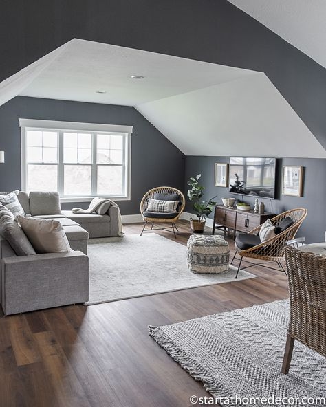 Upstairs Loft Paint Color Ideas, Rooms Over Garage Ideas, Upstairs Loft Ideas, Attic Bonus Room, Bonus Room Over Garage, Bonus Room Decorating, Bonus Room Bedroom, Bonus Room Above Garage, Room Over Garage