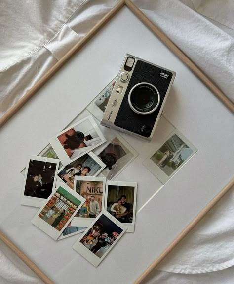 ✨ Your memories deserve the ORIGINAL touch! ✨ Get stunning, high-quality original Polaroids straight from Instax cameras or printers – perfect for your hampers or as standalone keepsakes. 🎞️ 💌 DM me to make your moments timeless and tangible. 📸 Personalize your orders today and bring nostalgia to life with every print. – don’t wait, let’s Polaroid your story! ❤️ @ayush.canvas [polaroid , instax , fujifilm , minilink , genuine polaroids , ordernow] #polaroid #genuine #fujifilm #fujifil... Instapix Camera Pictures, Instead Mini Evo, Insta Mini Evo, Instax Mini Evo Aesthetic, Black Polaroid Camera, Instax Evo, Instax Aesthetic, Polaroid Camera Instax, Black Polaroid