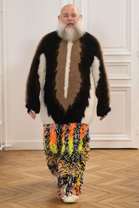 Walter Van Beirendonck Men's Fall 2024 [PHOTOS] Unconventional Materials, Humans And Animals, Paris Fashion Week Runway, Walter Van Beirendonck, Fashion School, Melting Pot, Maximalism, Menswear Fashion, Mens Fall