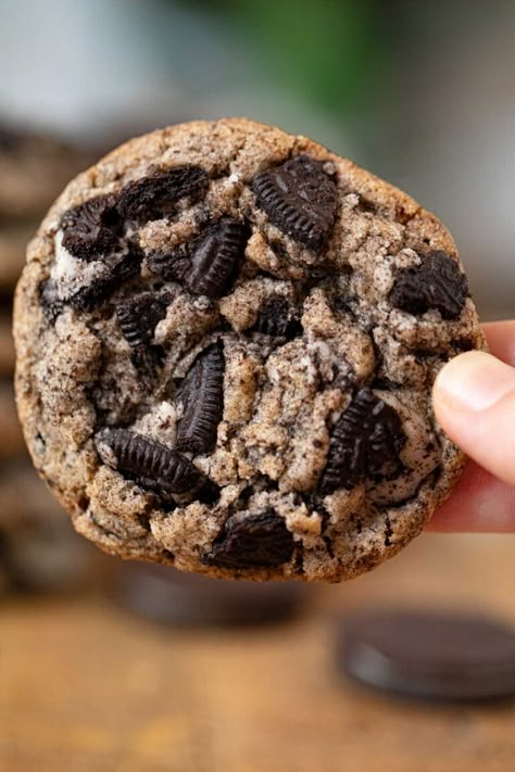 Oreo Chunk Cookies, Cookie Perfection, Chunk Cookies Recipe, Oreo Recipe, Oreos Cookies, Oreo Cookie Recipes, Homemade Cookbook, Chocolate Oatmeal Cookies, Cookie Bakery